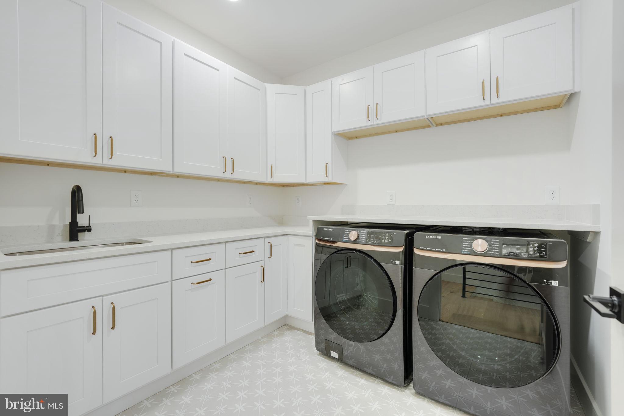 HOLLIN HALL VILLAGE - Residential