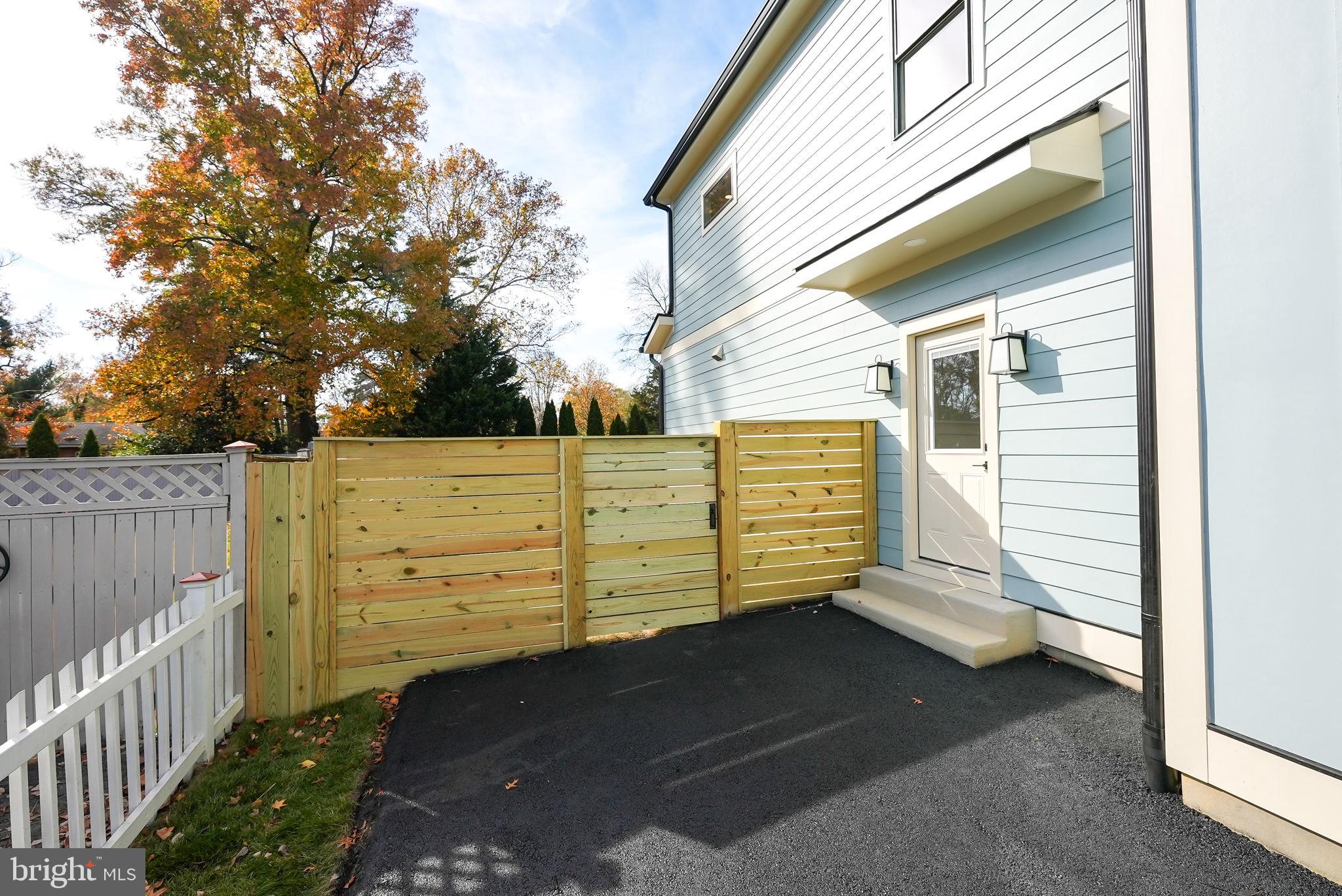 HOLLIN HALL VILLAGE - Residential