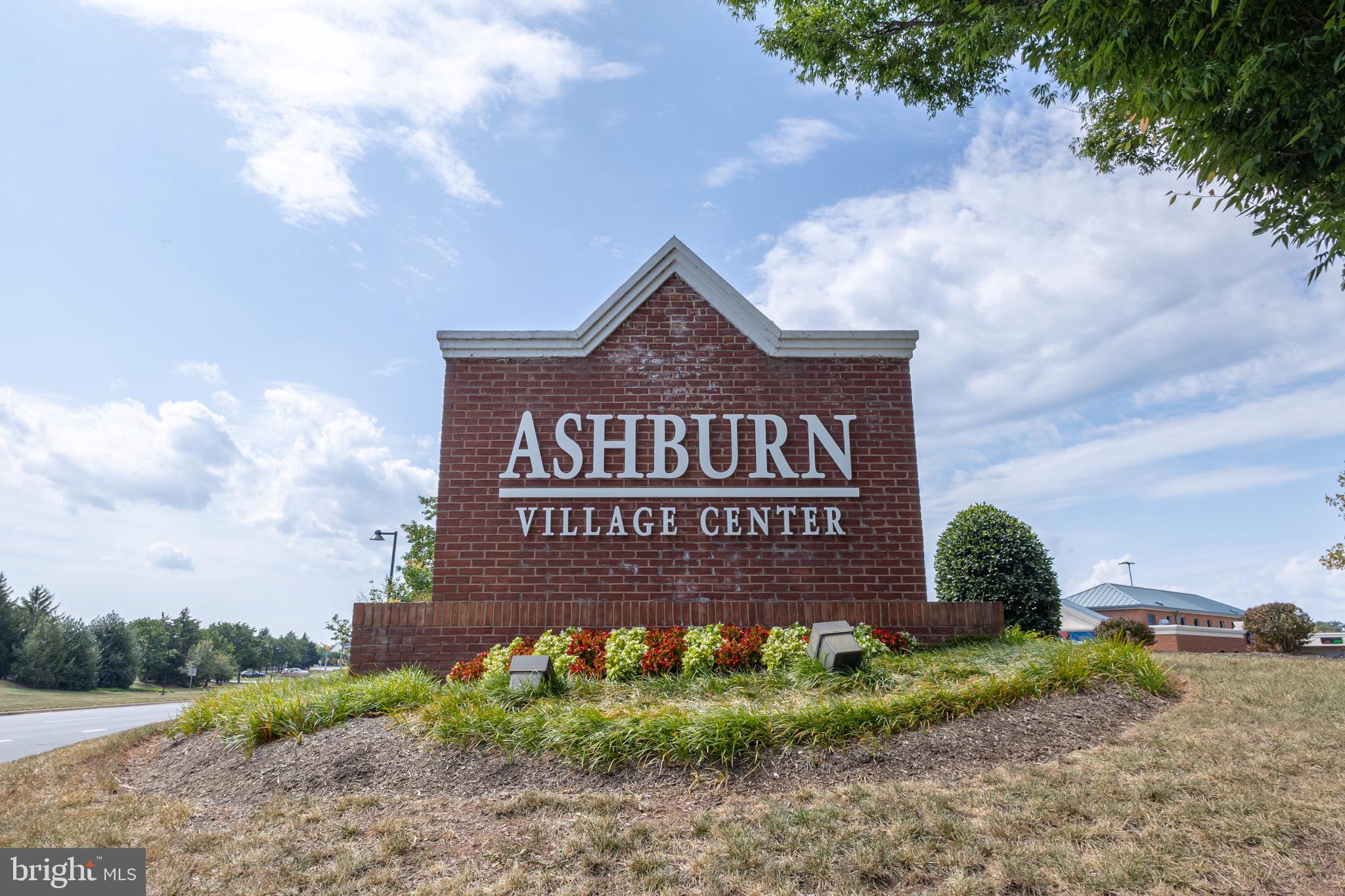 ASHBURN VILLAGE - Residential Lease