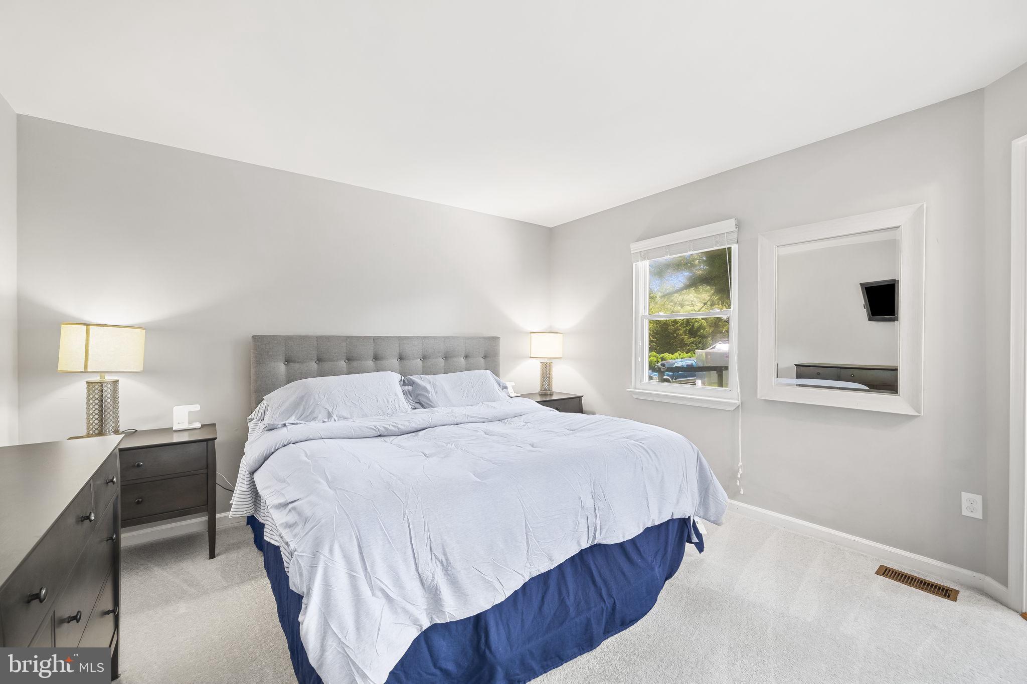 MANHATTAN BEACH - Residential