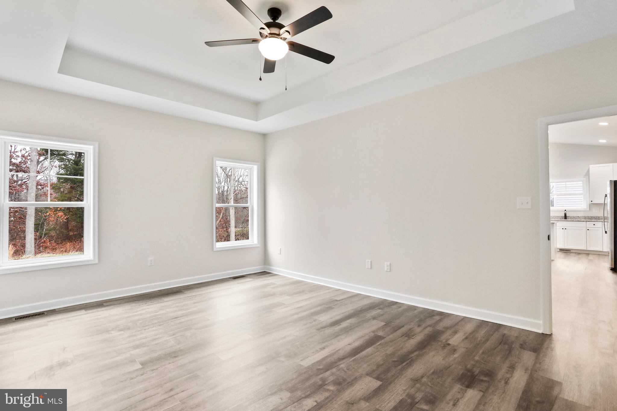 MIDDLE CREEK VISTAS - Residential