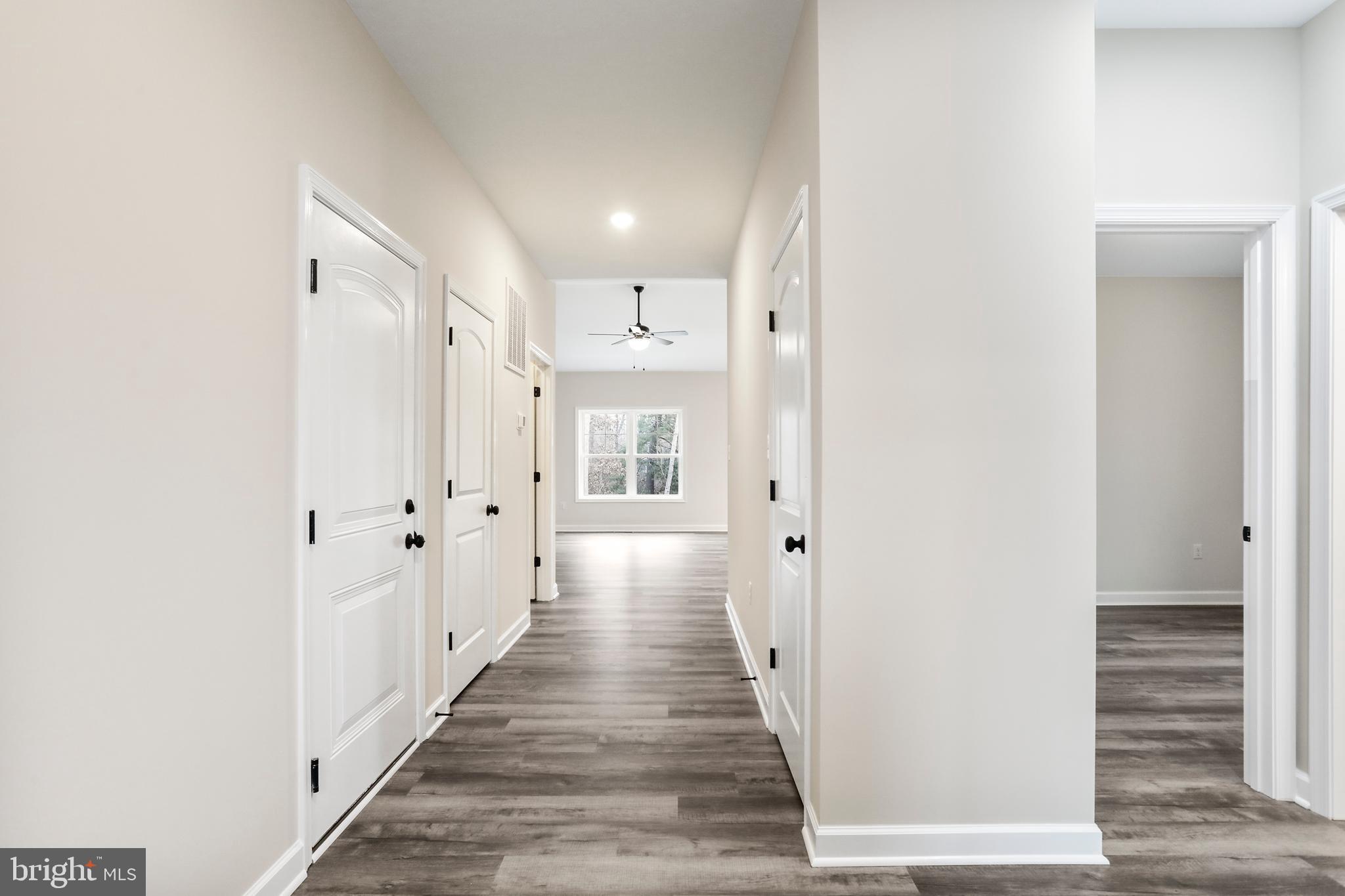 MIDDLE CREEK VISTAS - Residential