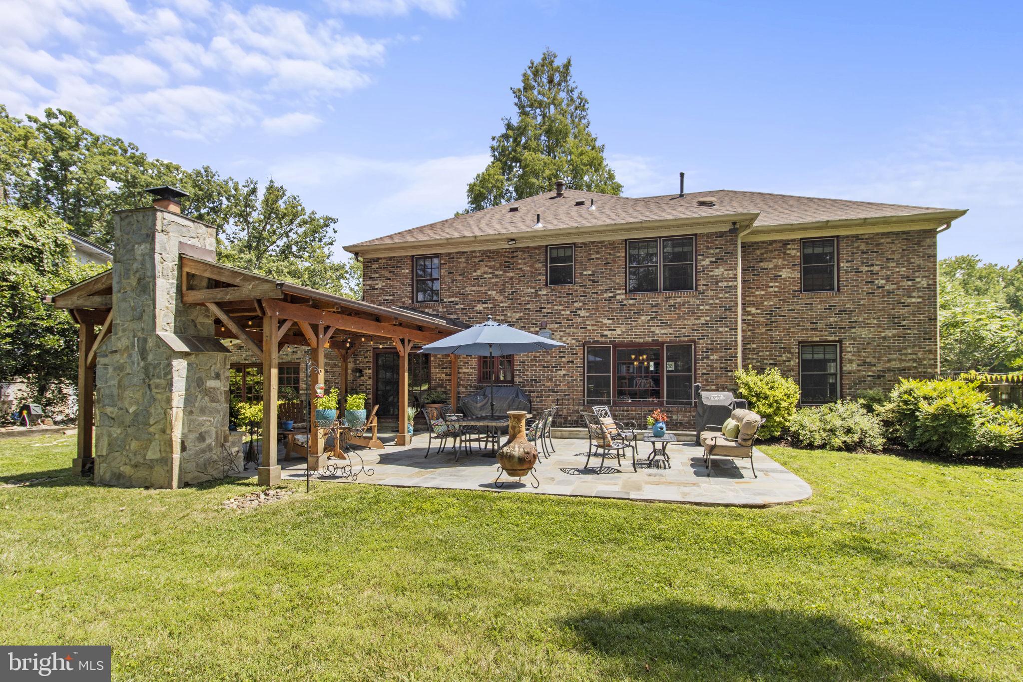 POTOMAC VILLAGE - Residential