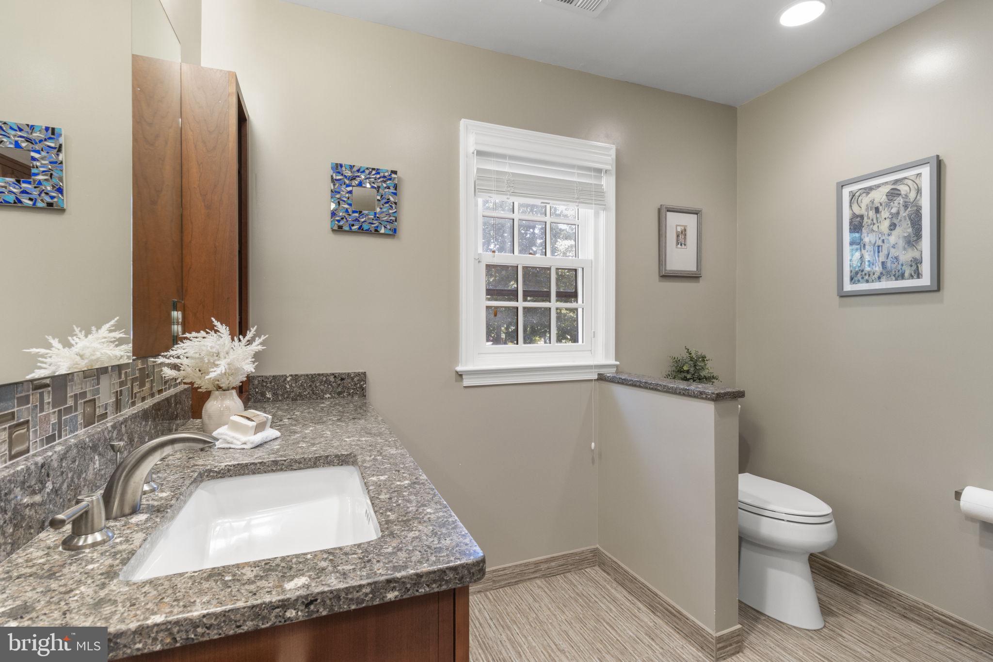 POTOMAC VILLAGE - Residential