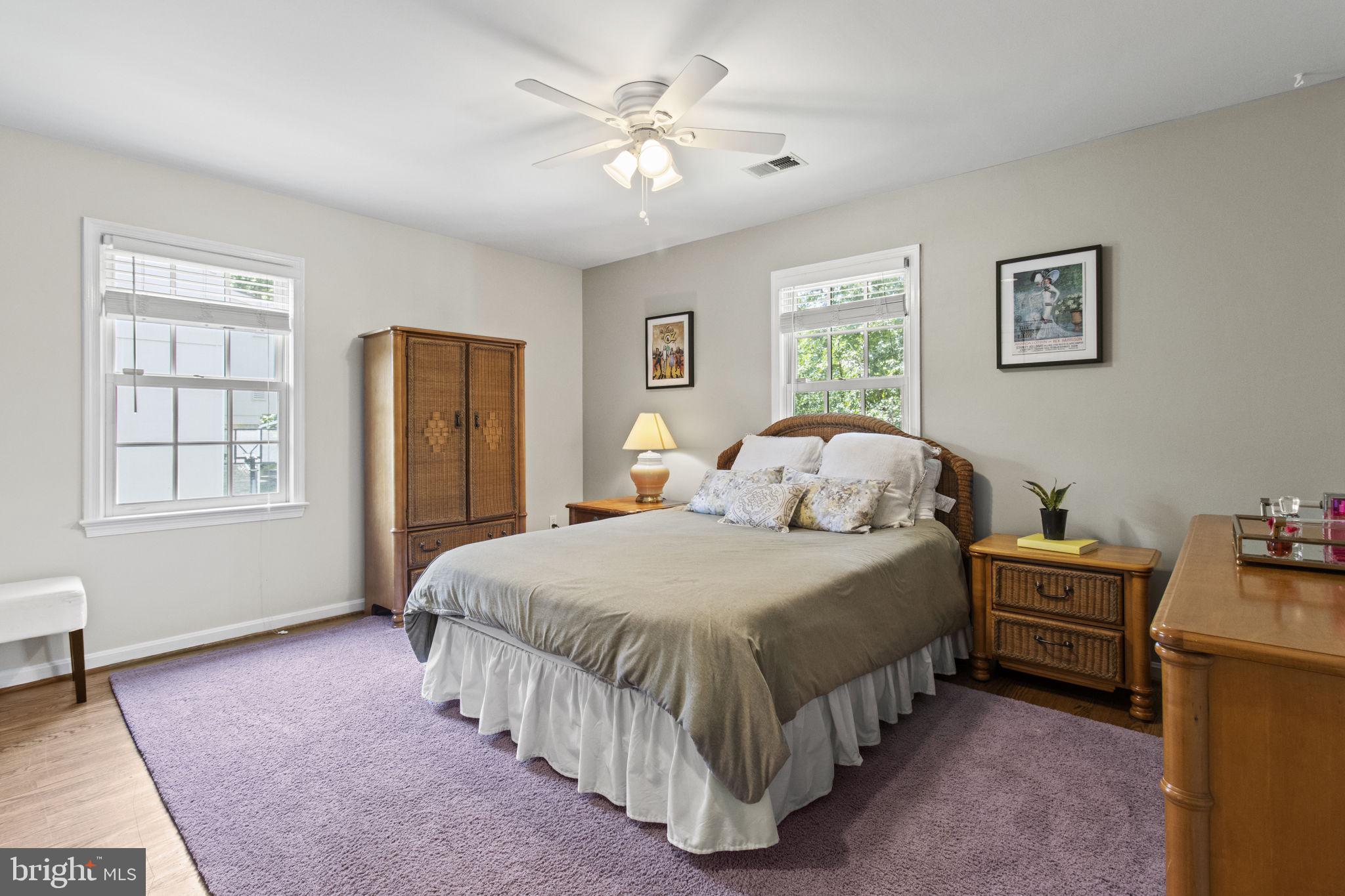 POTOMAC VILLAGE - Residential