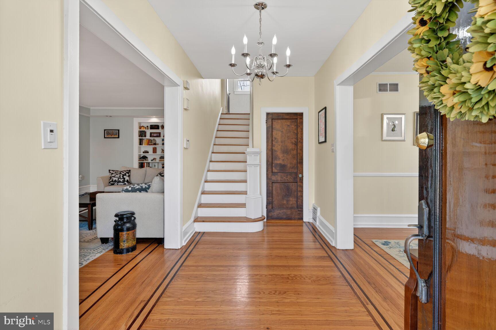 104 W MAPLE AVENUE