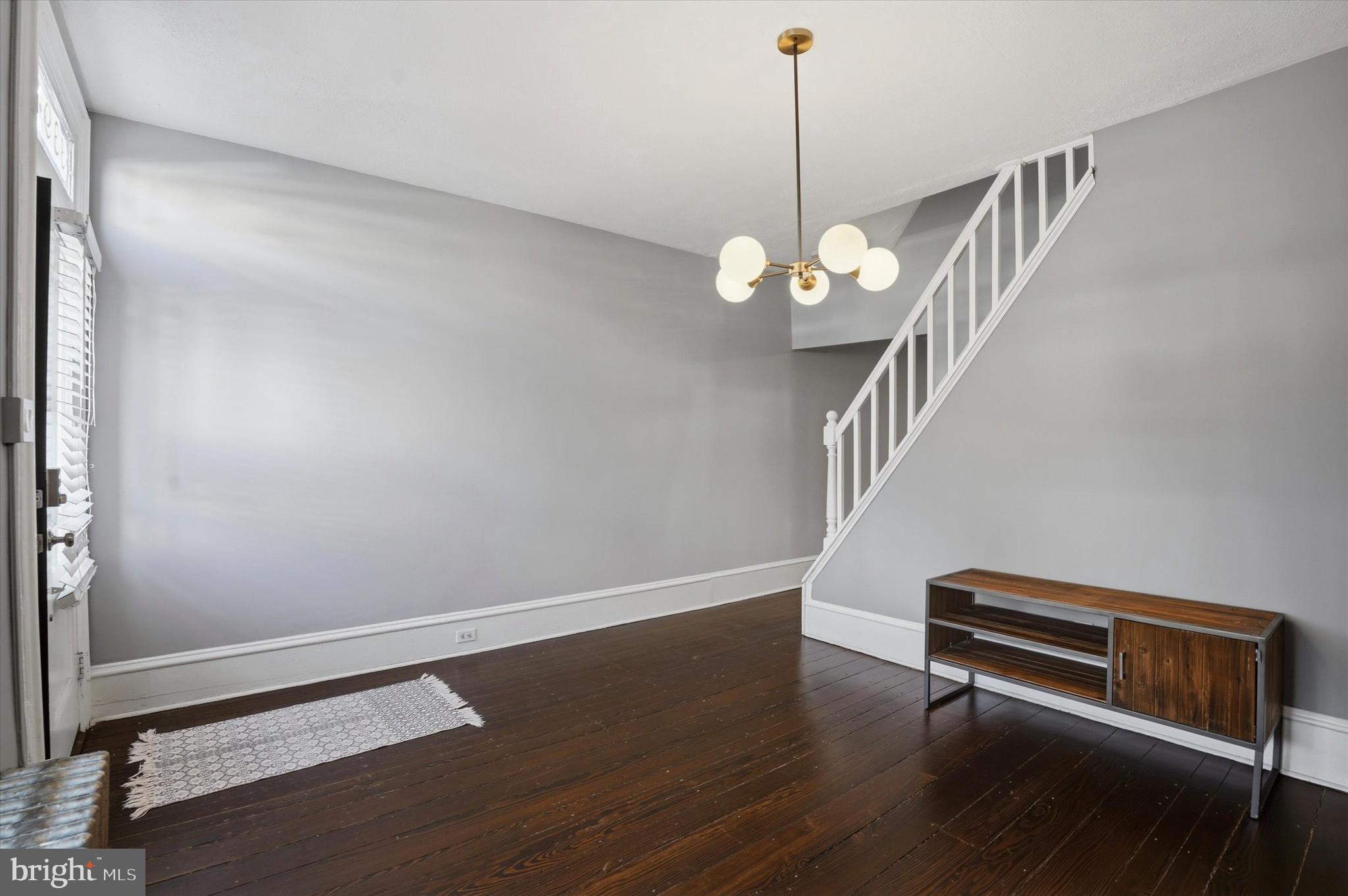 339 SPRING MILL AVENUE