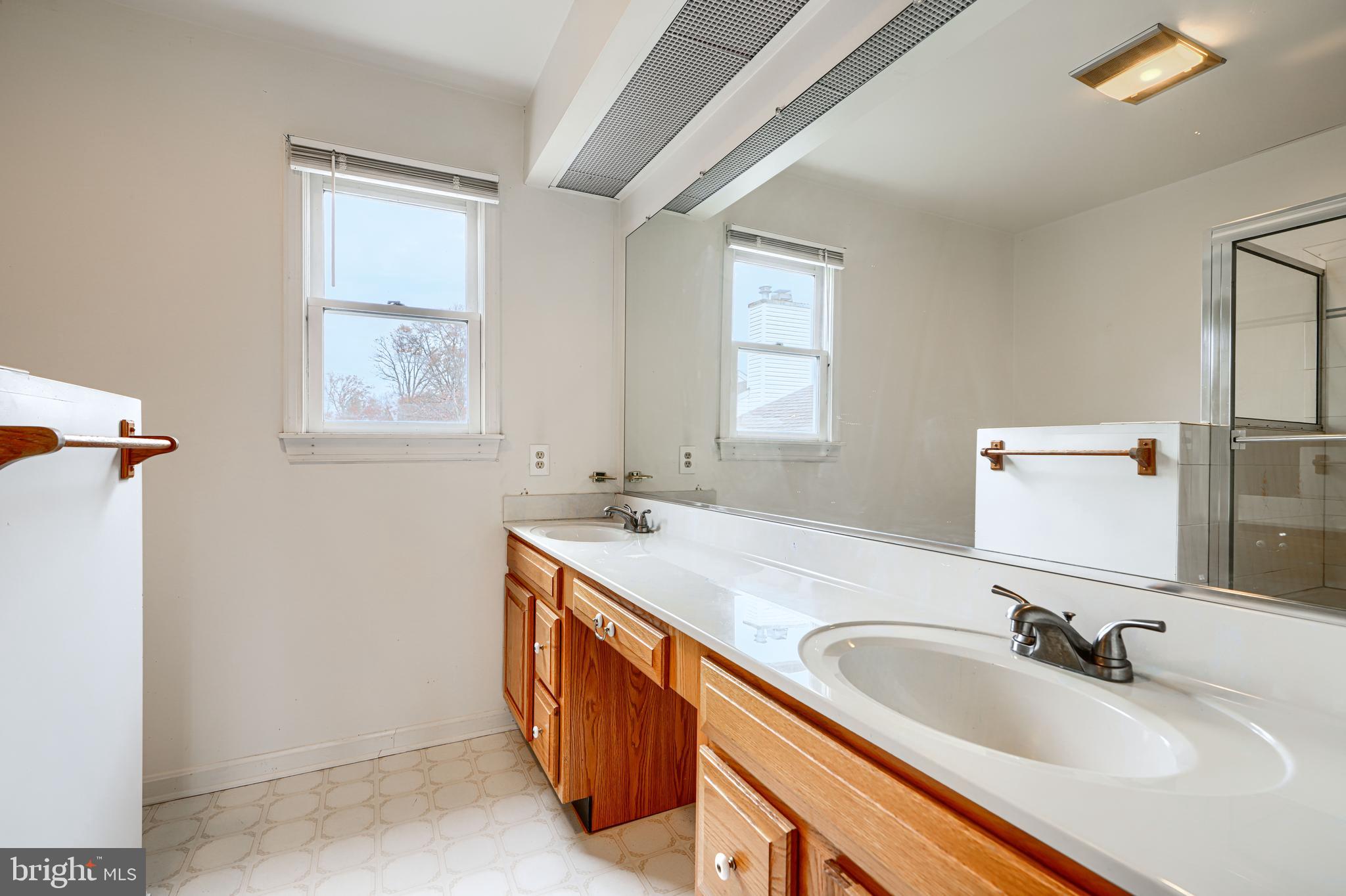 PARKVILLE - Residential