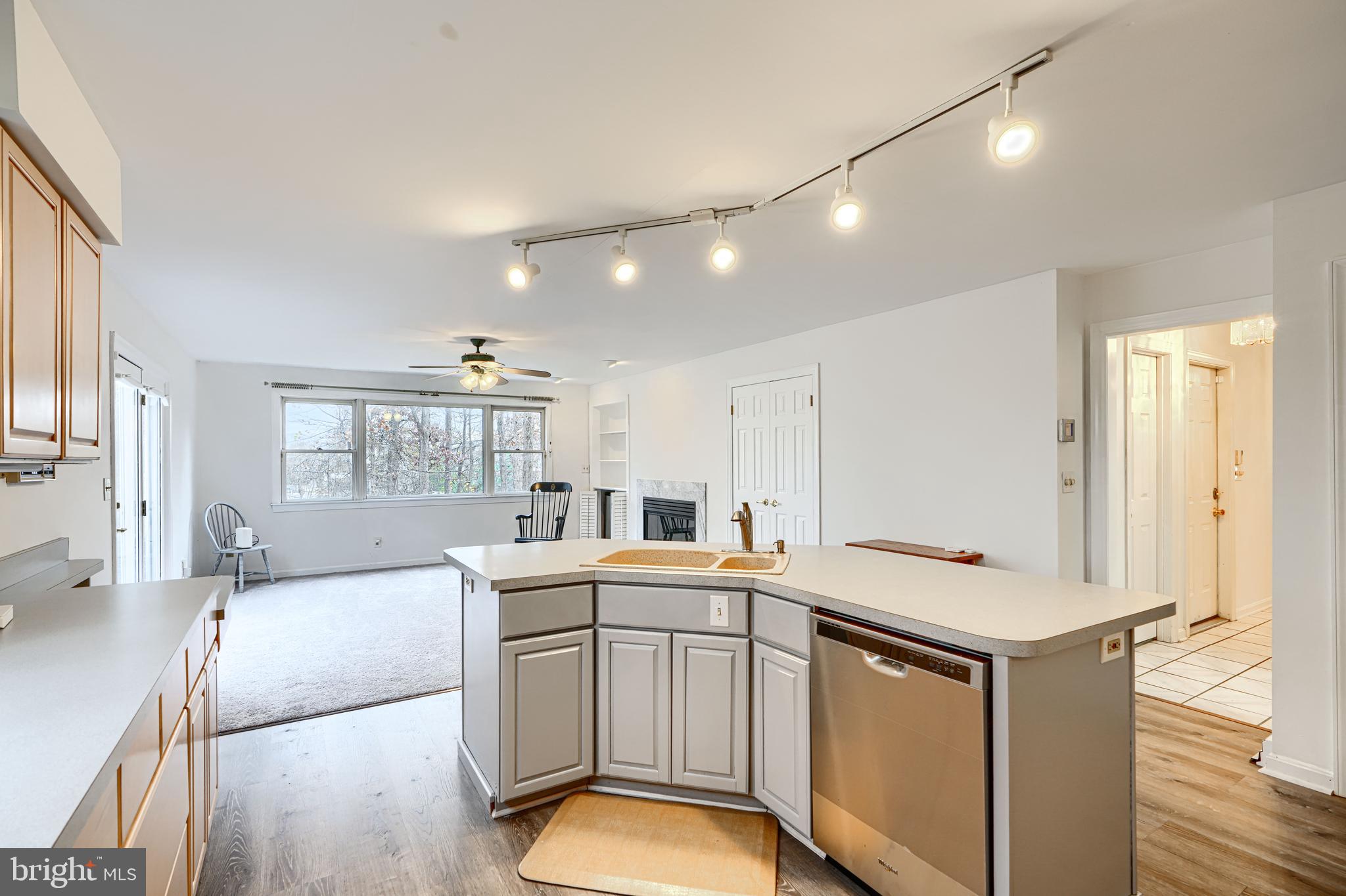 PARKVILLE - Residential