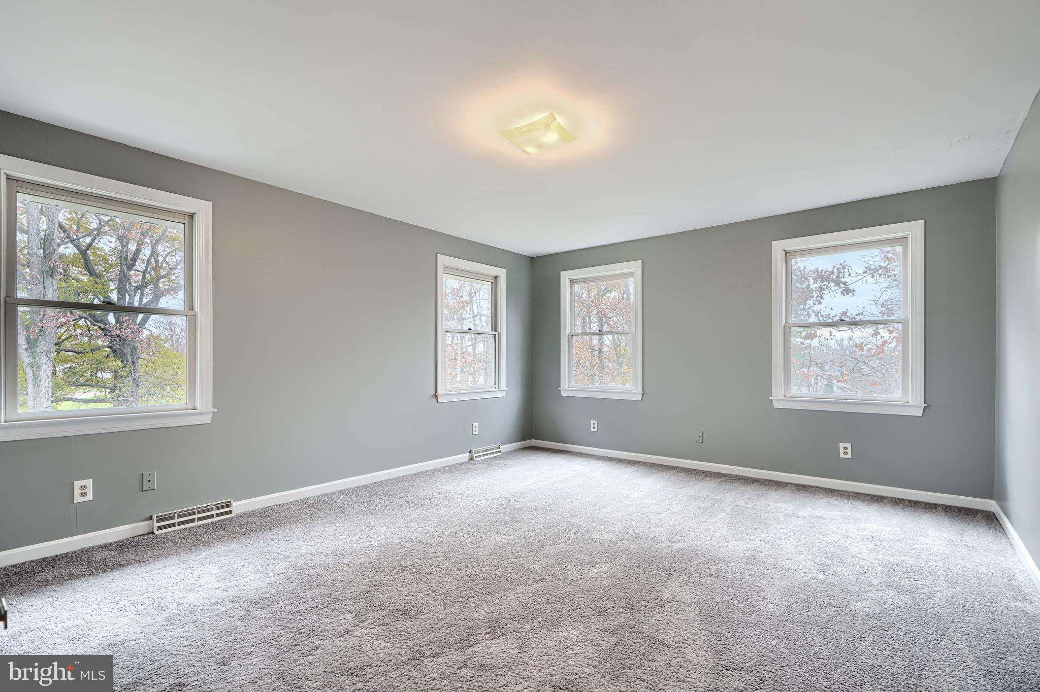 PARKVILLE - Residential