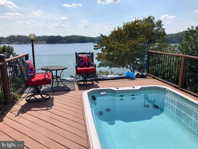 WINCHESTER ON THE SEVERN - Residential Lease