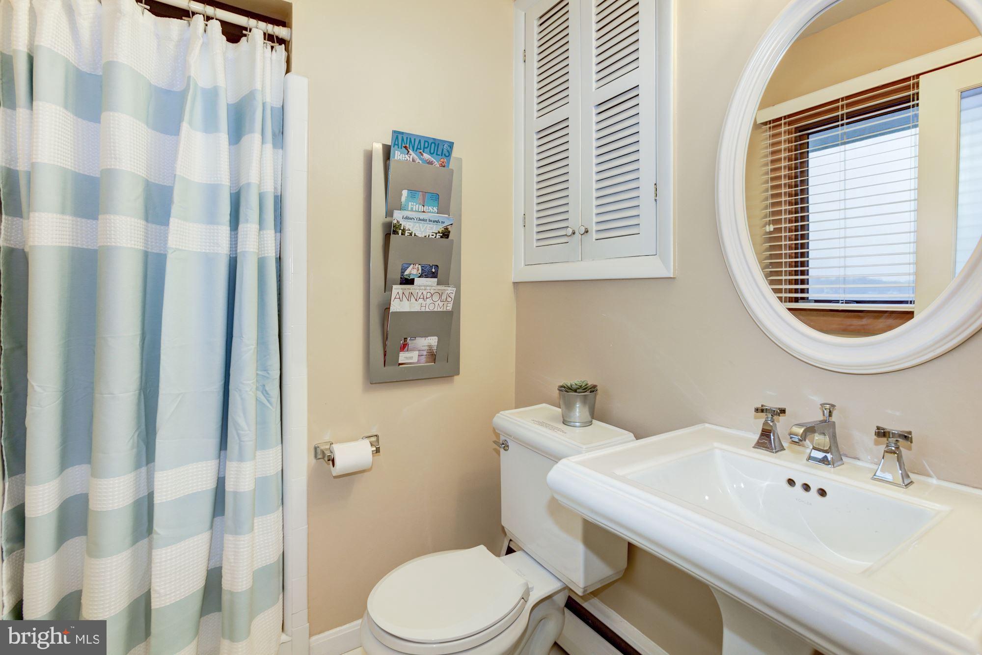 WINCHESTER ON THE SEVERN - Residential Lease