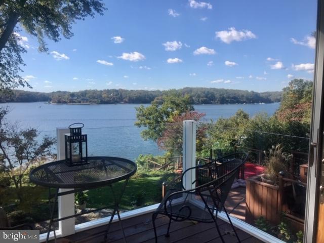 WINCHESTER ON THE SEVERN - Residential Lease