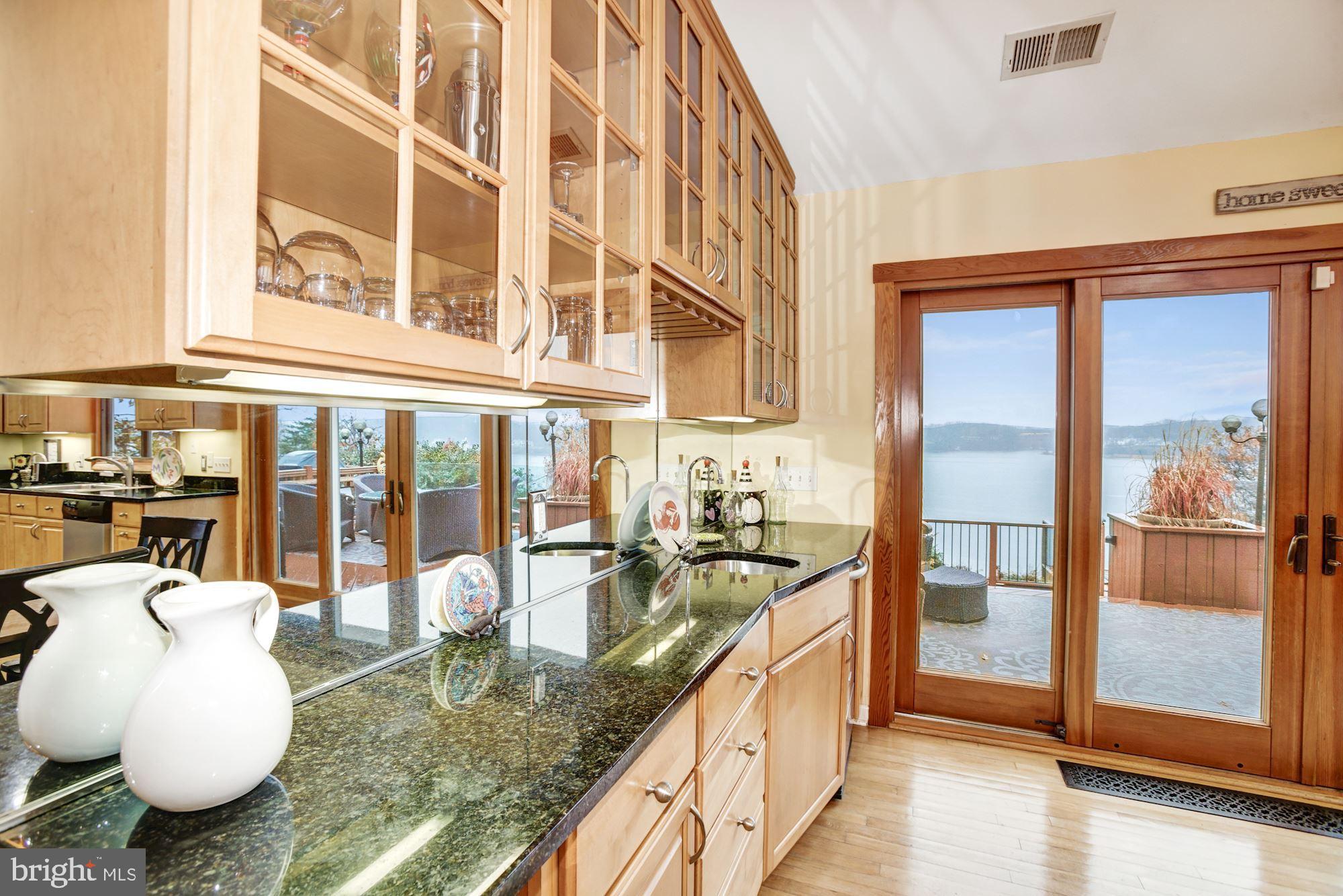 WINCHESTER ON THE SEVERN - Residential Lease