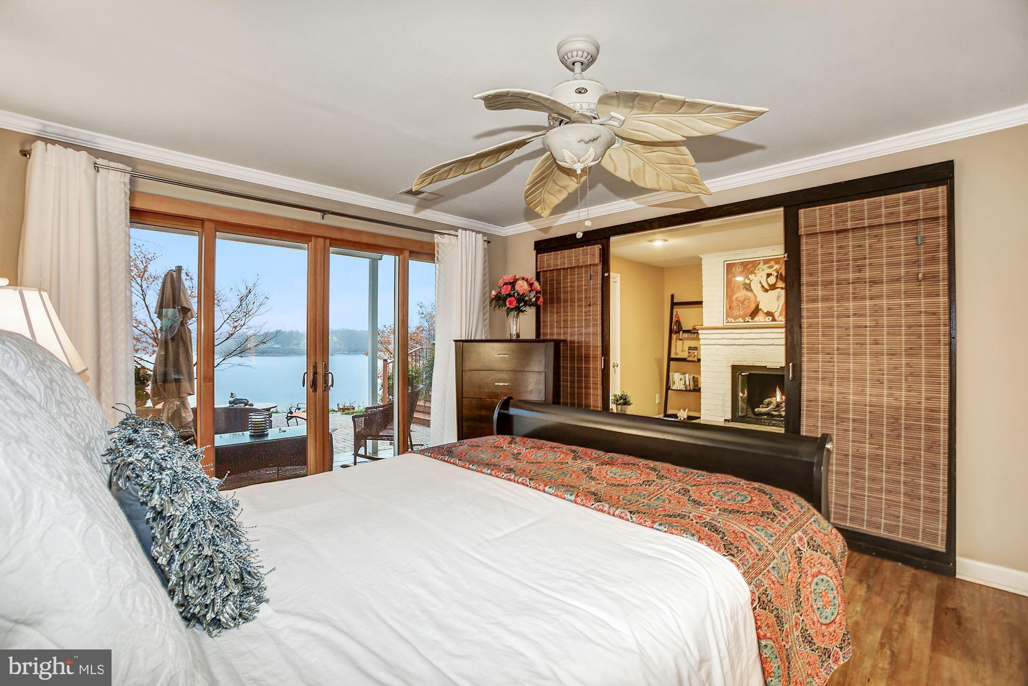 WINCHESTER ON THE SEVERN - Residential Lease