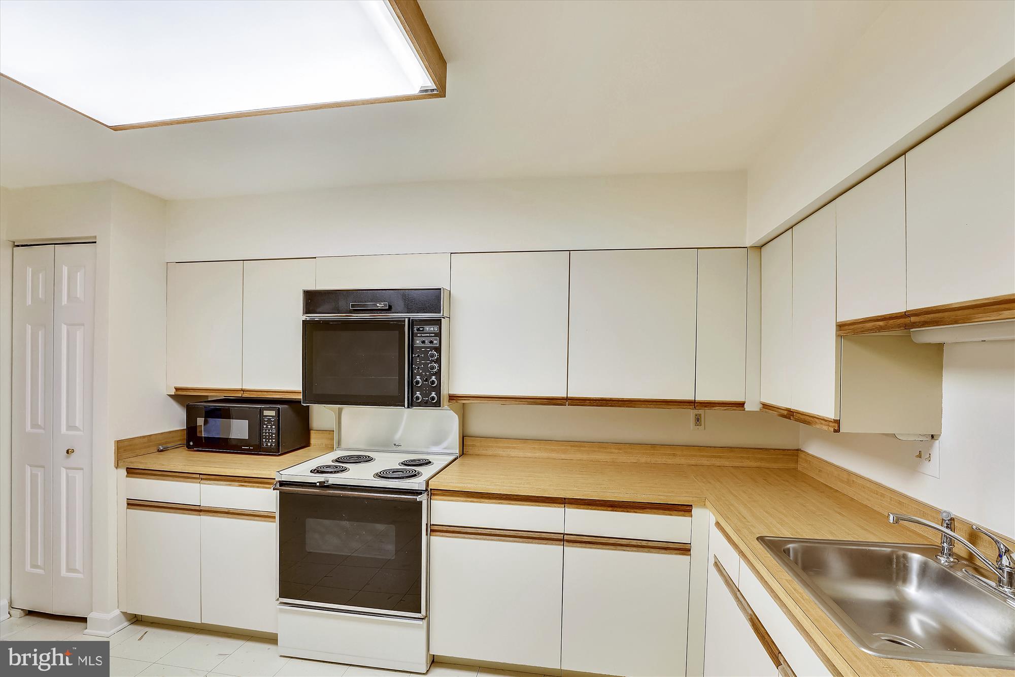 TOWSON - Residential