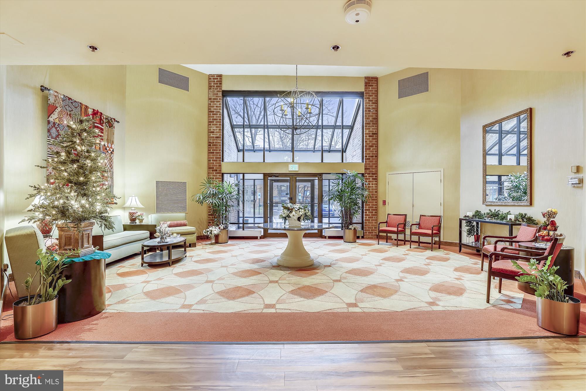 TOWSON - Residential