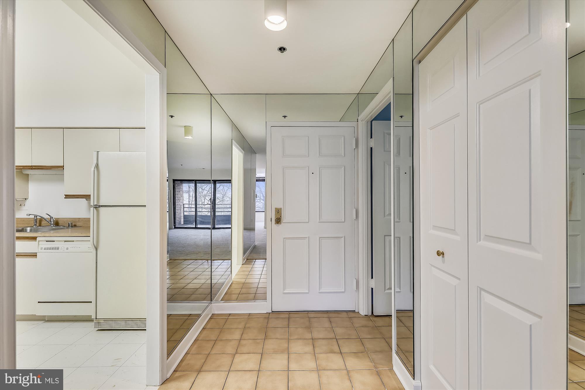 TOWSON - Residential