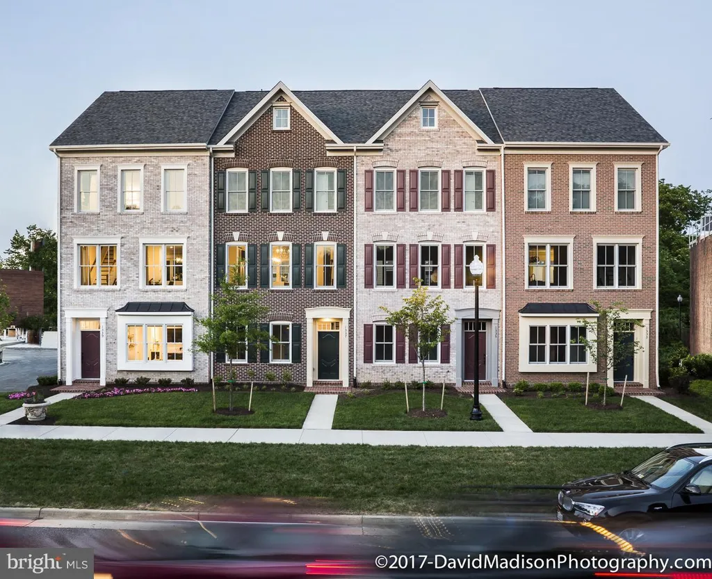 1335 Powhatan Street, Alexandria, VA 22314