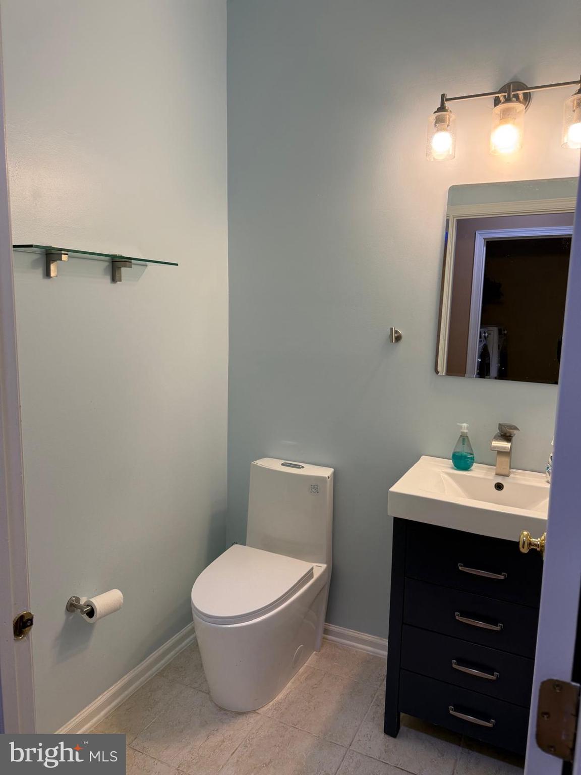 SOUTH RIDING - Residential Lease