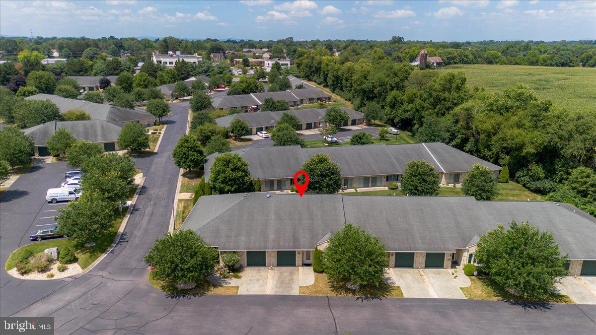 CORTLAND MANOR - Residential