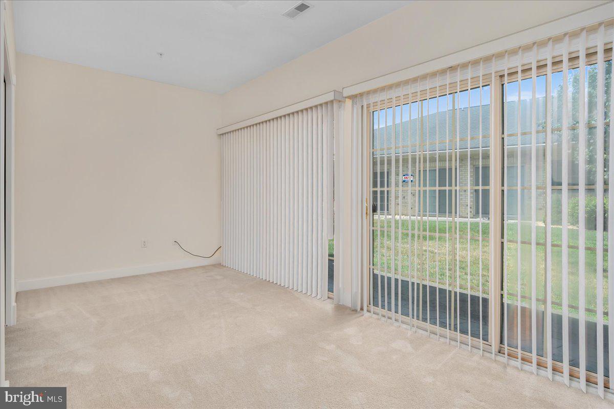 CORTLAND MANOR - Residential