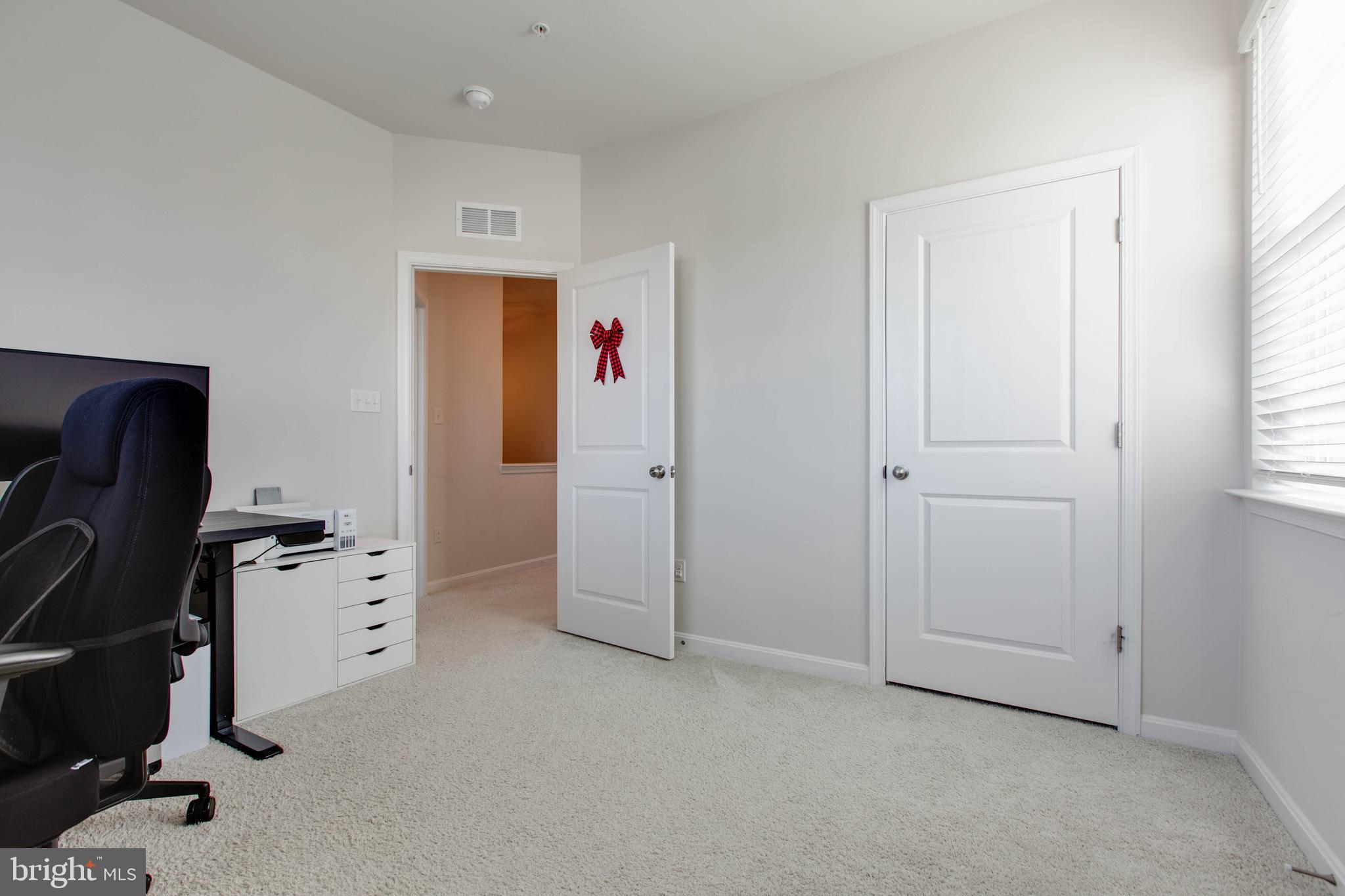 HANOVER - Residential Lease