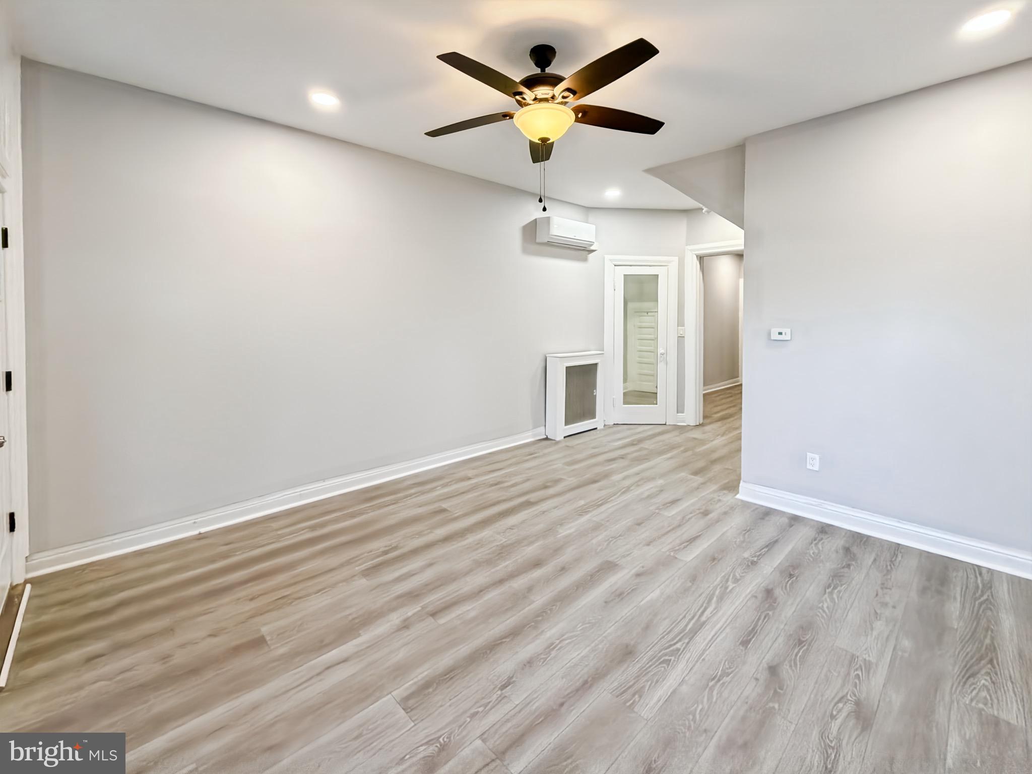 MOUNT HOLLY - Residential