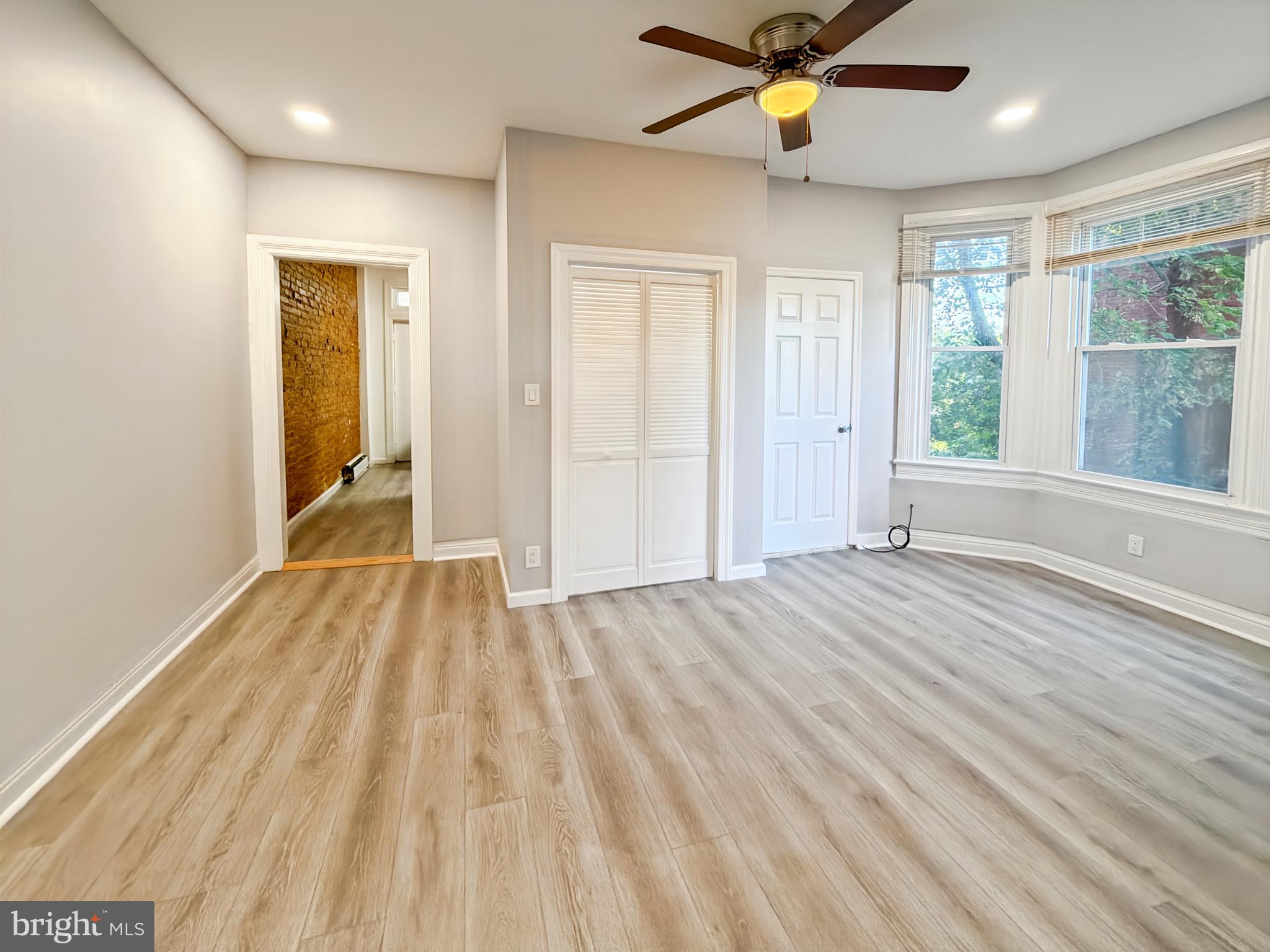 MOUNT HOLLY - Residential