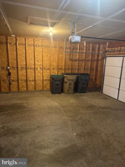 LEE'S HILL - Residential Lease