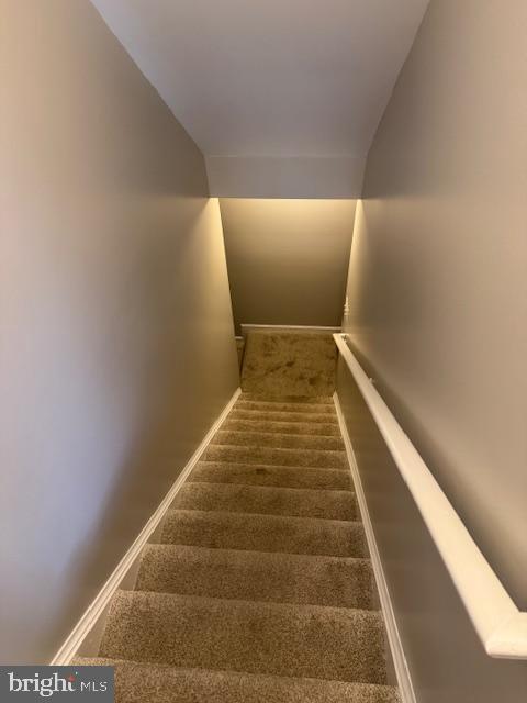 LEE'S HILL - Residential Lease