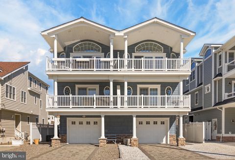 Townhouse For Sale - 17 73rd Street #W<br/> Cape May County, SEA ISLE CITY, NJ 08243