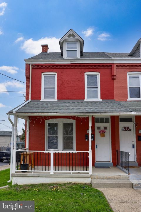 Photo of 501 Pearl Street, LANCASTER, PA 17603 (MLS # PALA2068624)