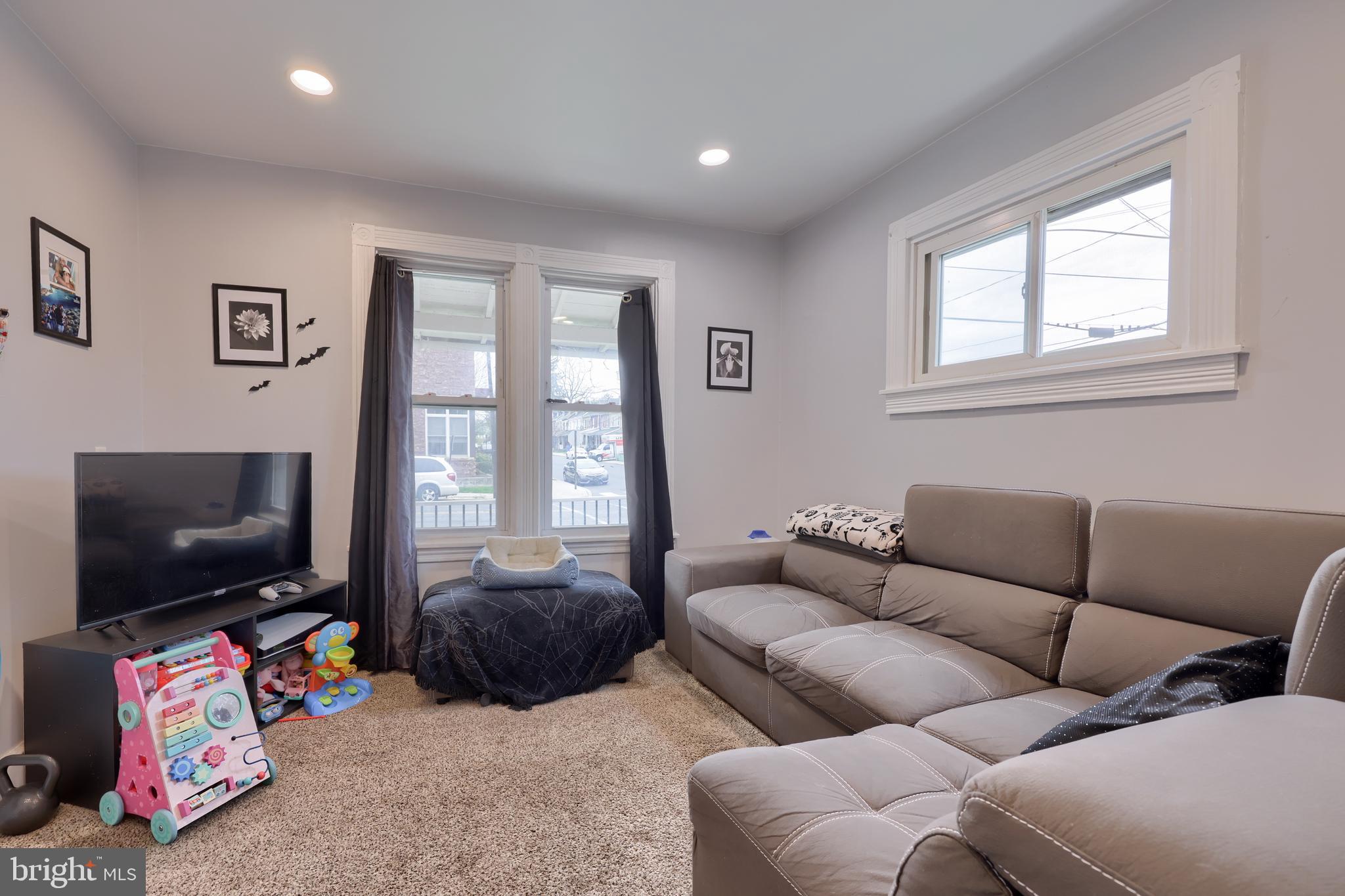 WEST END LANCASTER - Residential