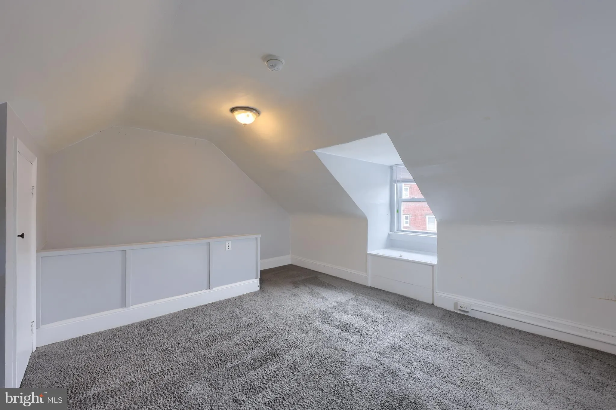 Lancaster, Pennsylvania 17603, United States, 4 Bedrooms Bedrooms, ,2 BathroomsBathrooms,Residential,Pending,114974