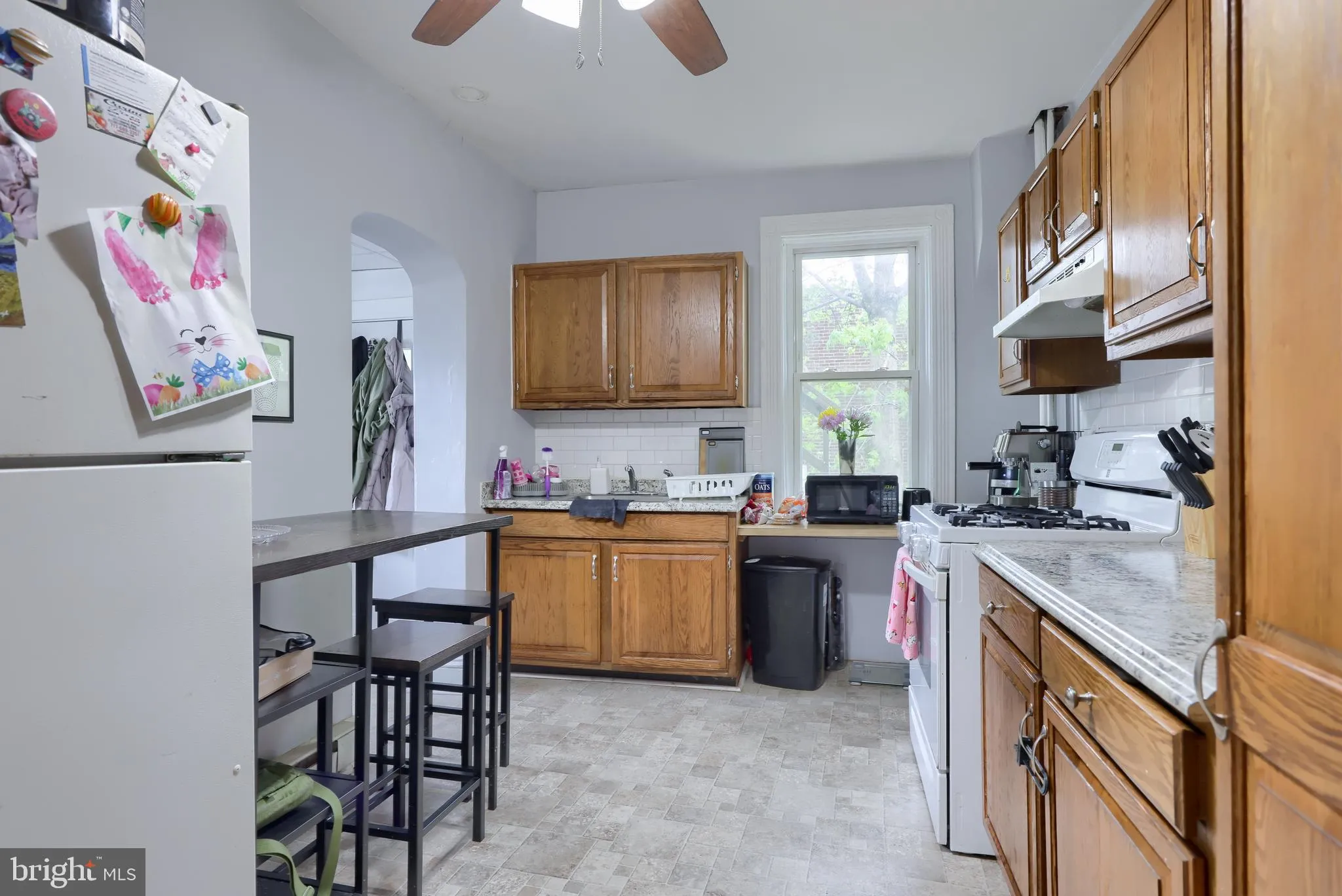 Lancaster, Pennsylvania 17603, United States, 4 Bedrooms Bedrooms, ,2 BathroomsBathrooms,Residential,Pending,114974