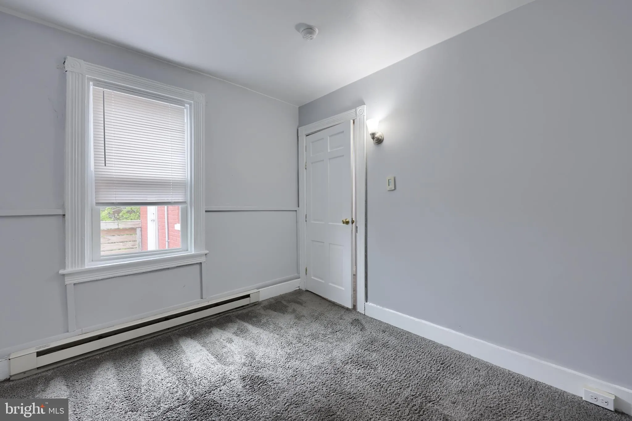 Lancaster, Pennsylvania 17603, United States, 4 Bedrooms Bedrooms, ,2 BathroomsBathrooms,Residential,Pending,114974