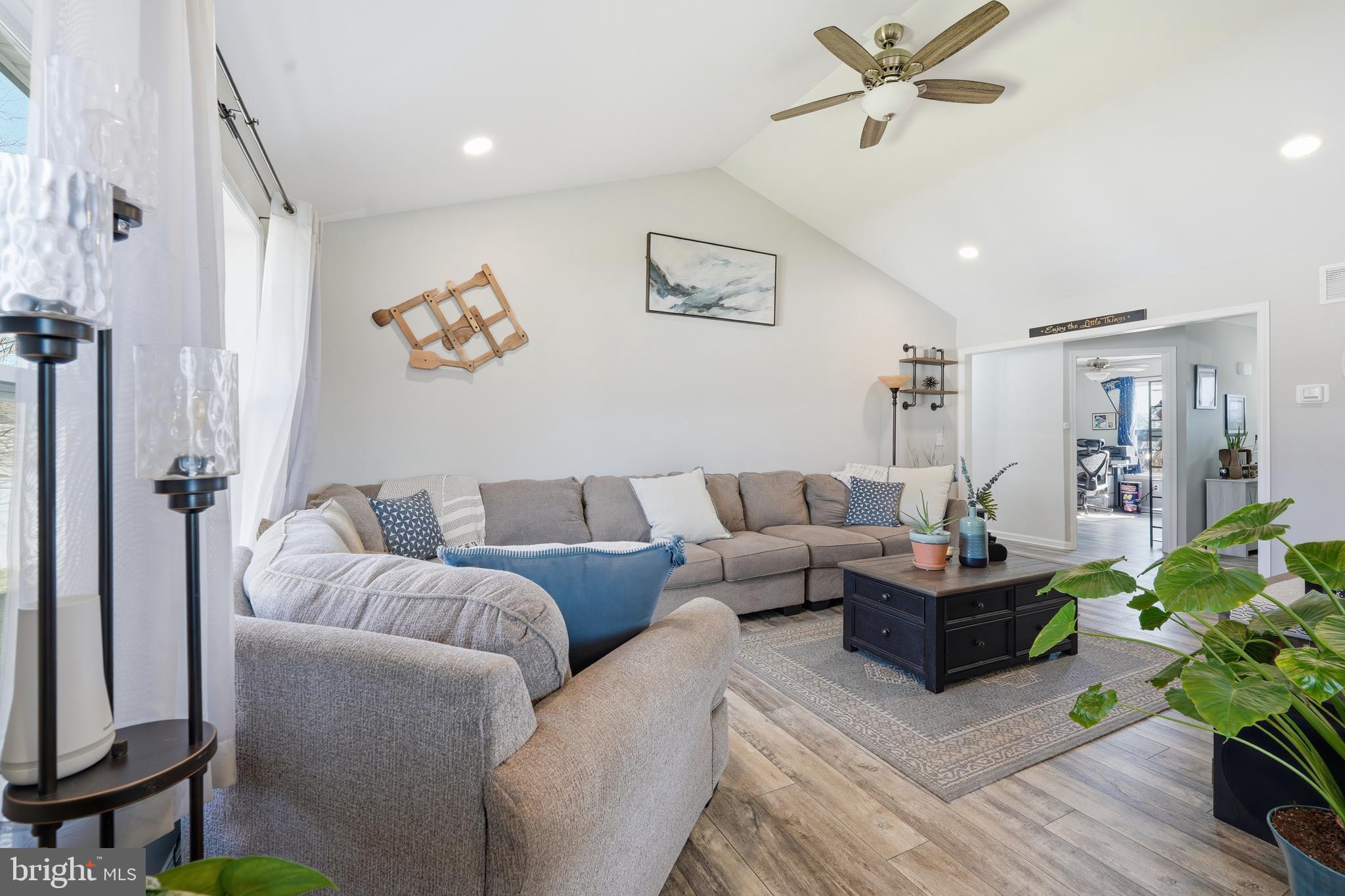 PRINCE GEORGES ACRES - Residential