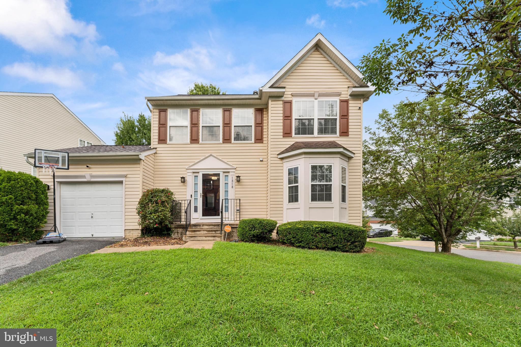 Beautiful Colonial Single Family Home, 3Bedrooms with 2.5 Baths. Corner lot with a 1 car Garage. This home features Stainless Steel Appliances, Quartz Counters and subway backsplash. A Breakfast area leading to a sliding glass door to the large deck and fenced backyard. Family room and a separate Dining room that can also be used as an Office. The Master Bedroom has a walk in closet and a Master Bathroom. This beautiful house won't last long!