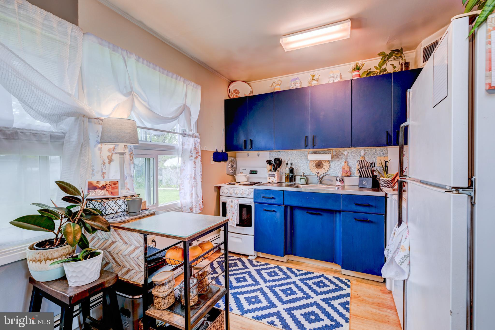 INDIAN CREEK - Residential