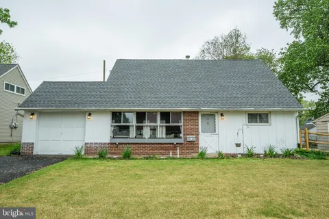 MLS: PABU2094874