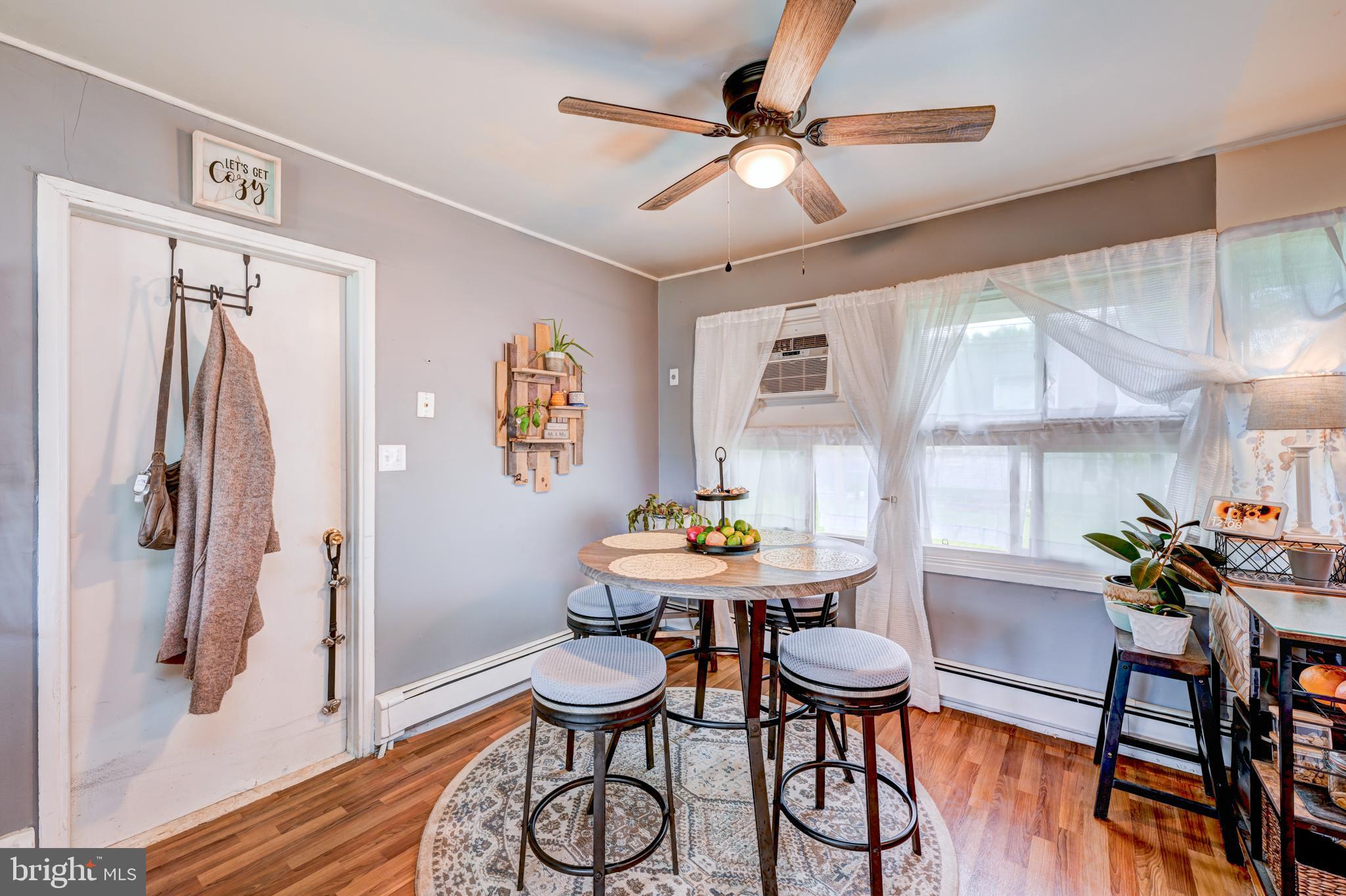 INDIAN CREEK - Residential