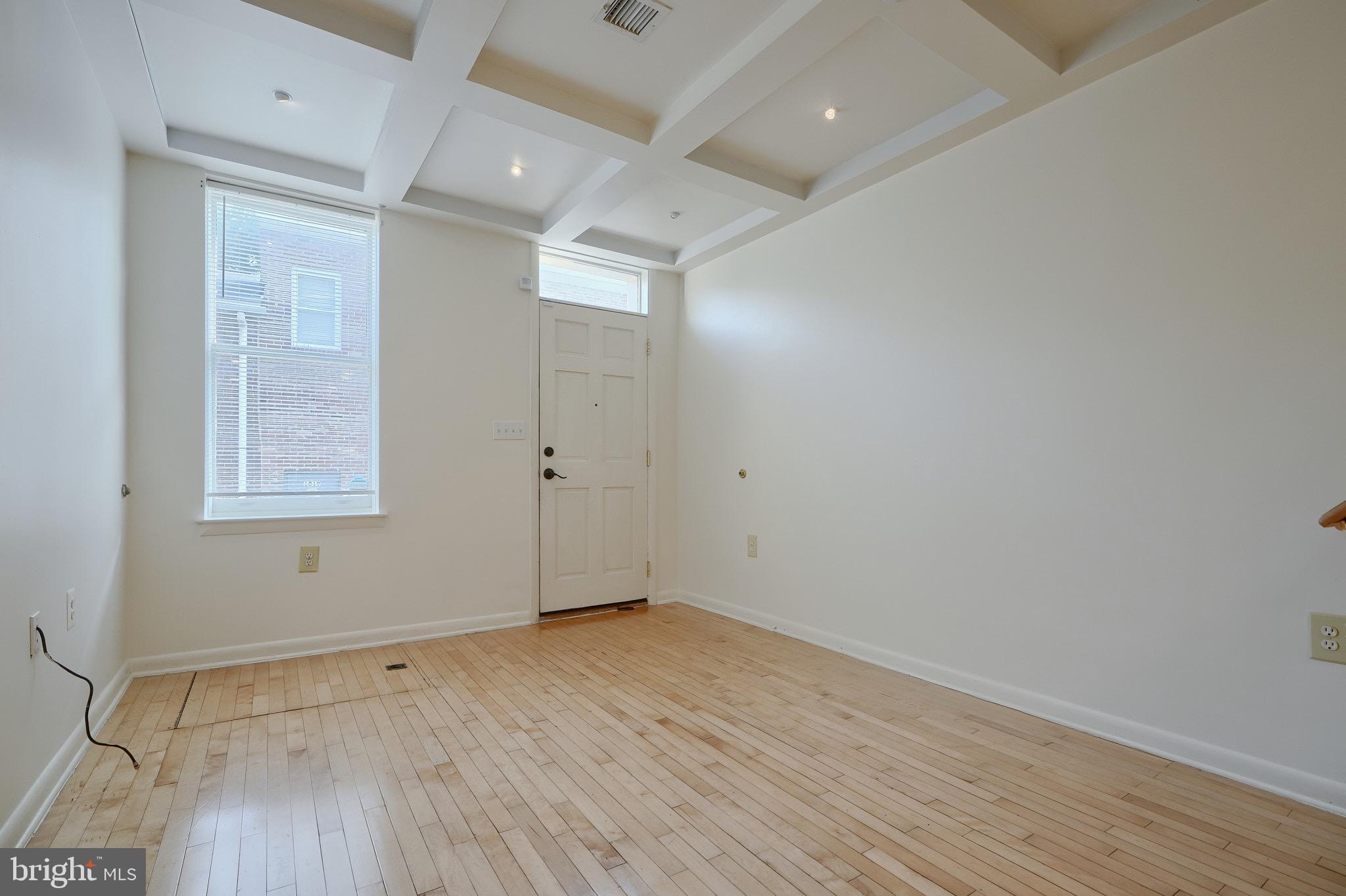 HOLLINS MARKET - Residential Lease