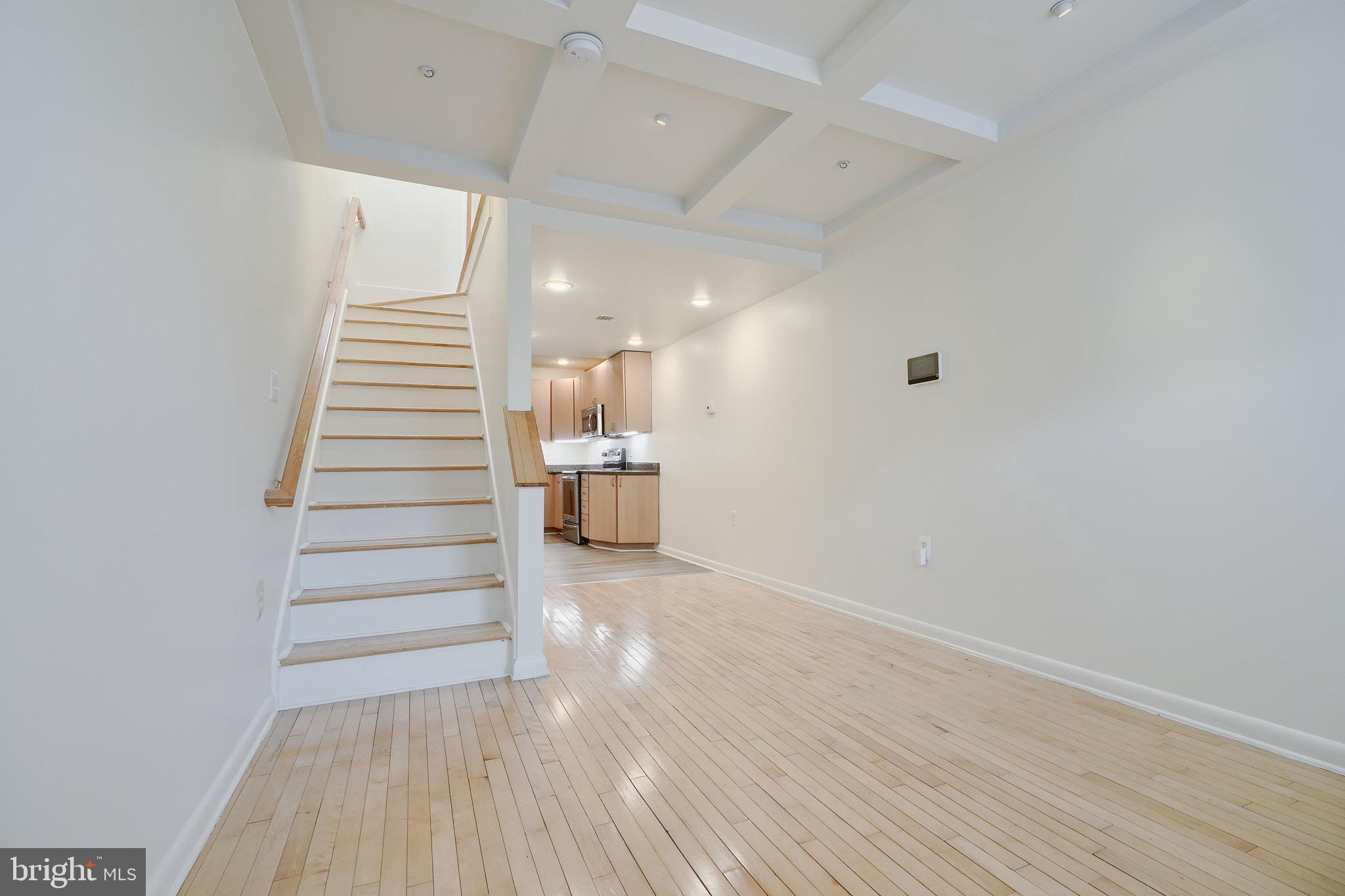 HOLLINS MARKET - Residential Lease