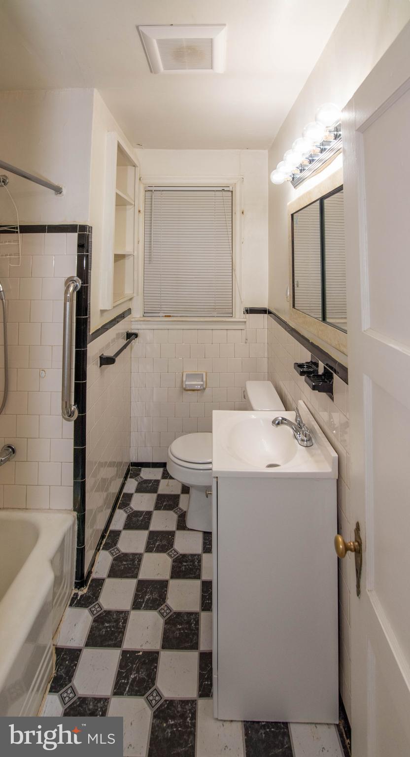 GWYNN OAK - Residential