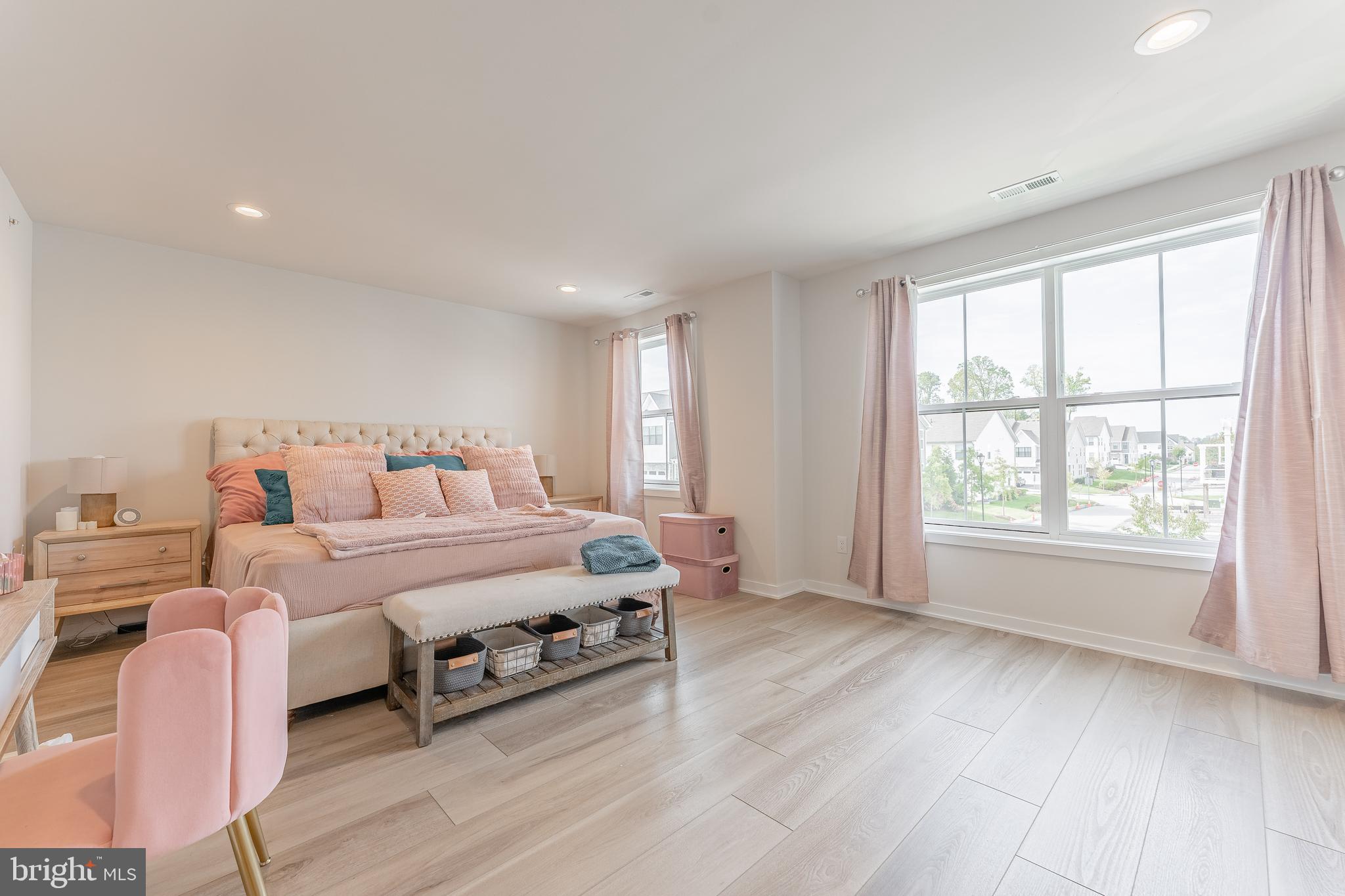 FRANKLIN STATION - Residential