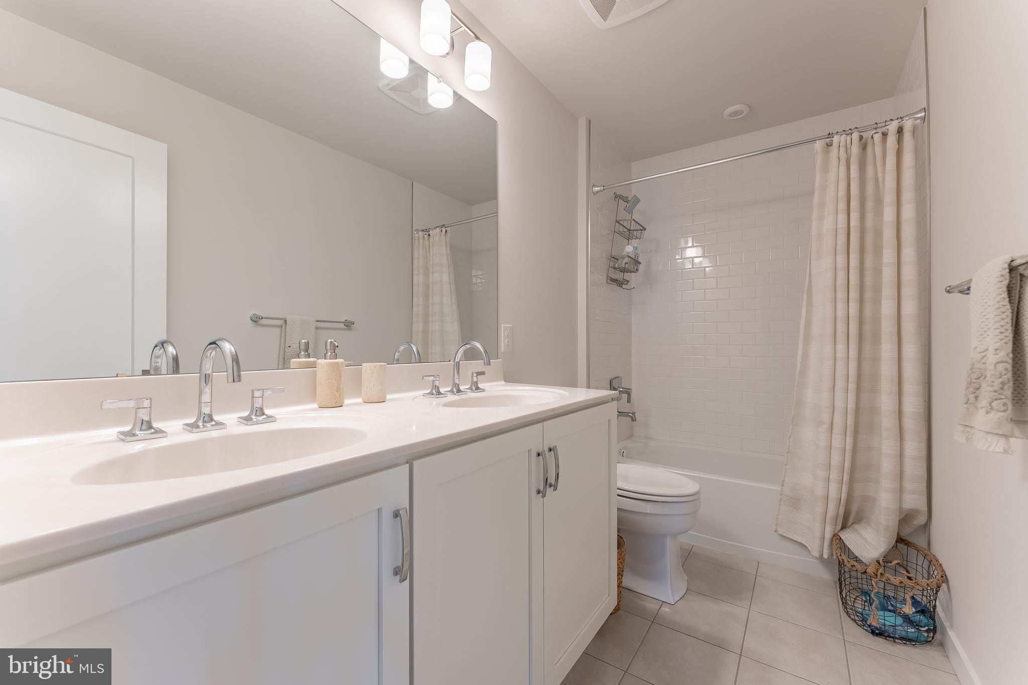 FRANKLIN STATION - Residential