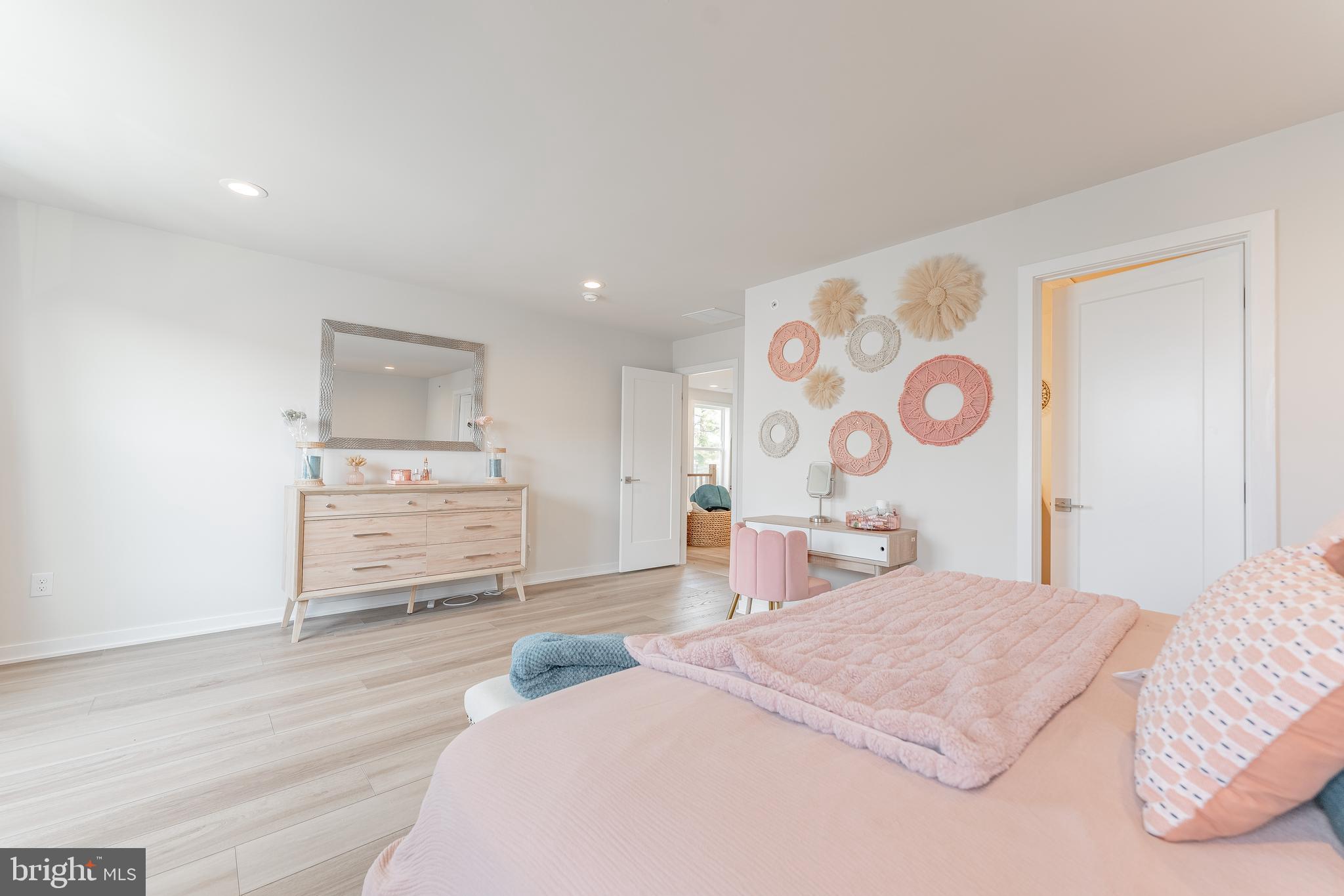 FRANKLIN STATION - Residential