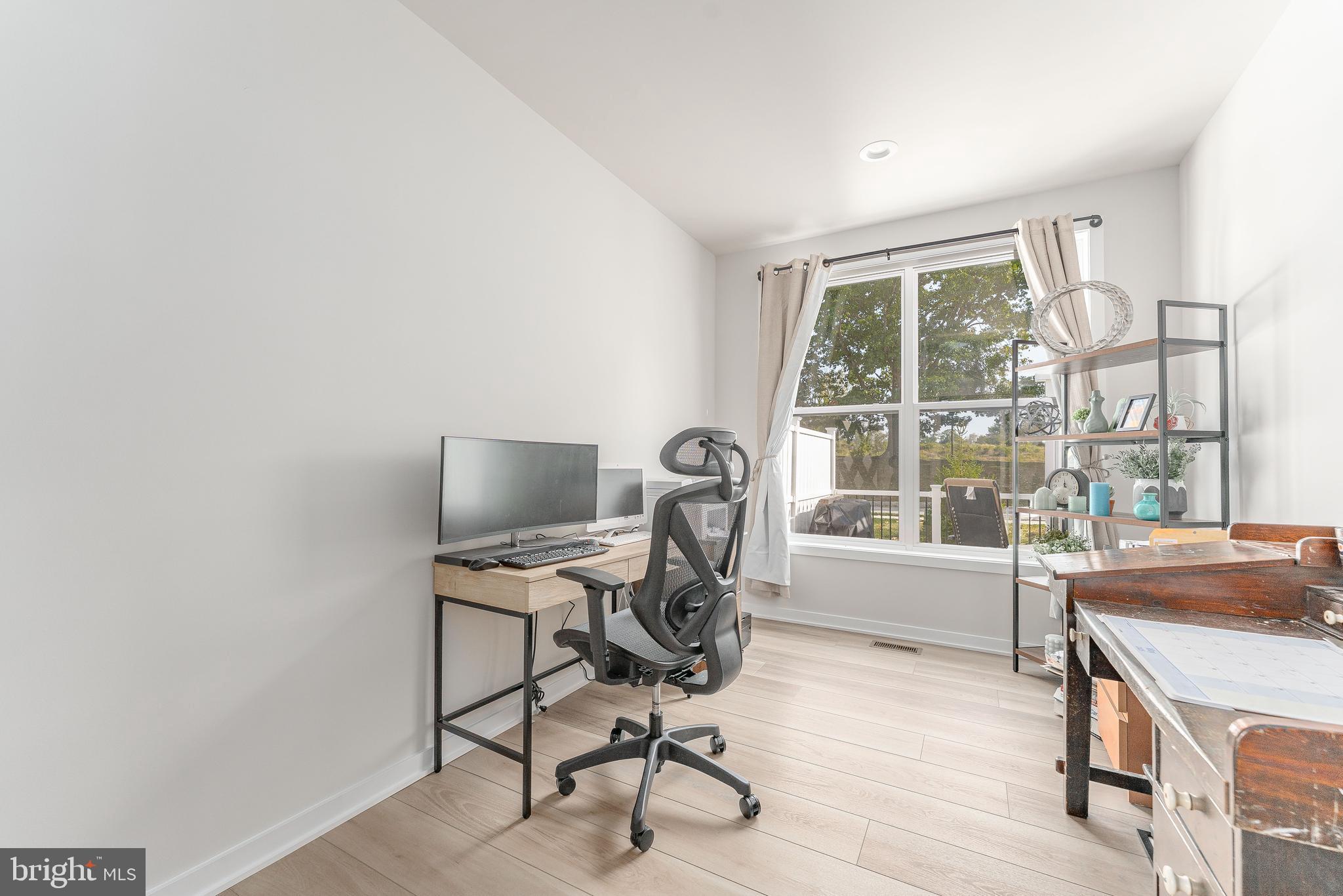 FRANKLIN STATION - Residential