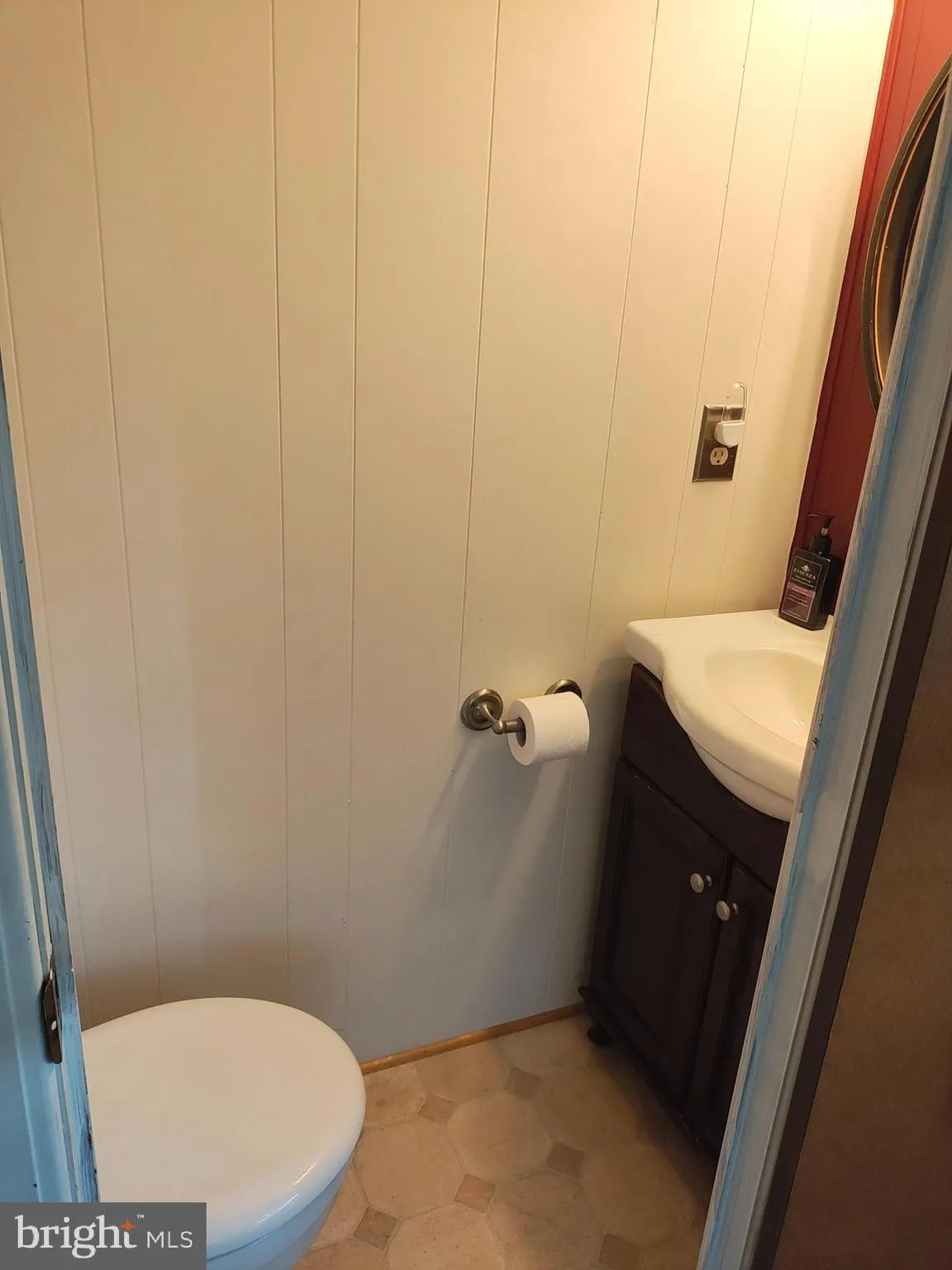 Reading, Pennsylvania 19606, United States, 2 Bedrooms Bedrooms, ,2 BathroomsBathrooms,Residential,Active,138810